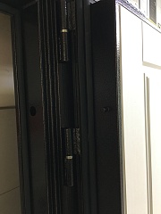 Входная дверь Консул